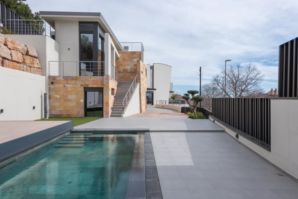 Casa unifamiliar aïllada amb piscina, Castellar del Vallès (6)